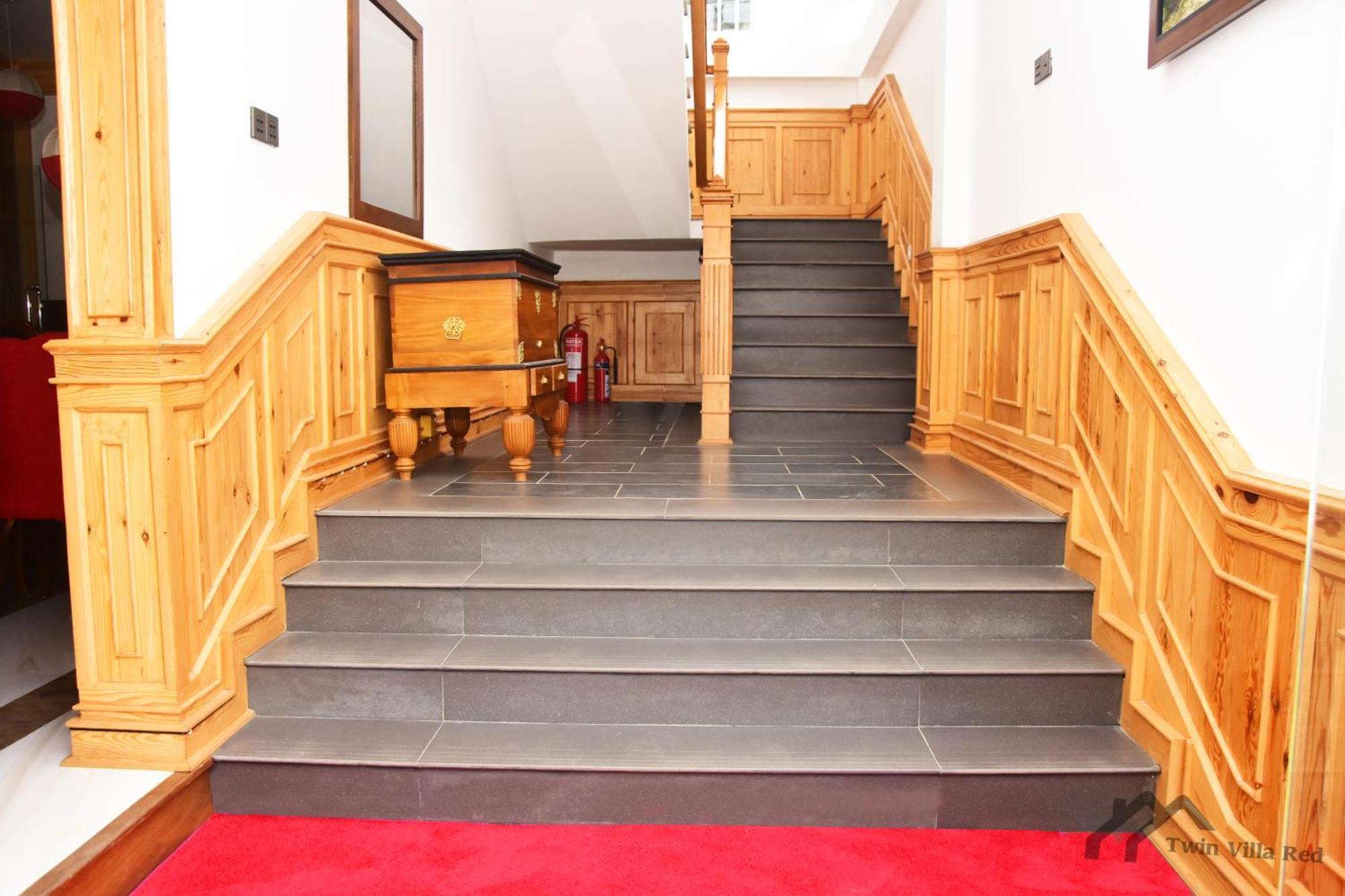 Twin Villa Red Нувара Елия Екстериор снимка