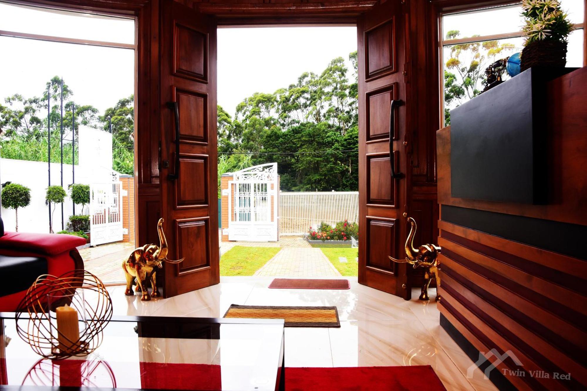 Twin Villa Red Нувара Елия Екстериор снимка